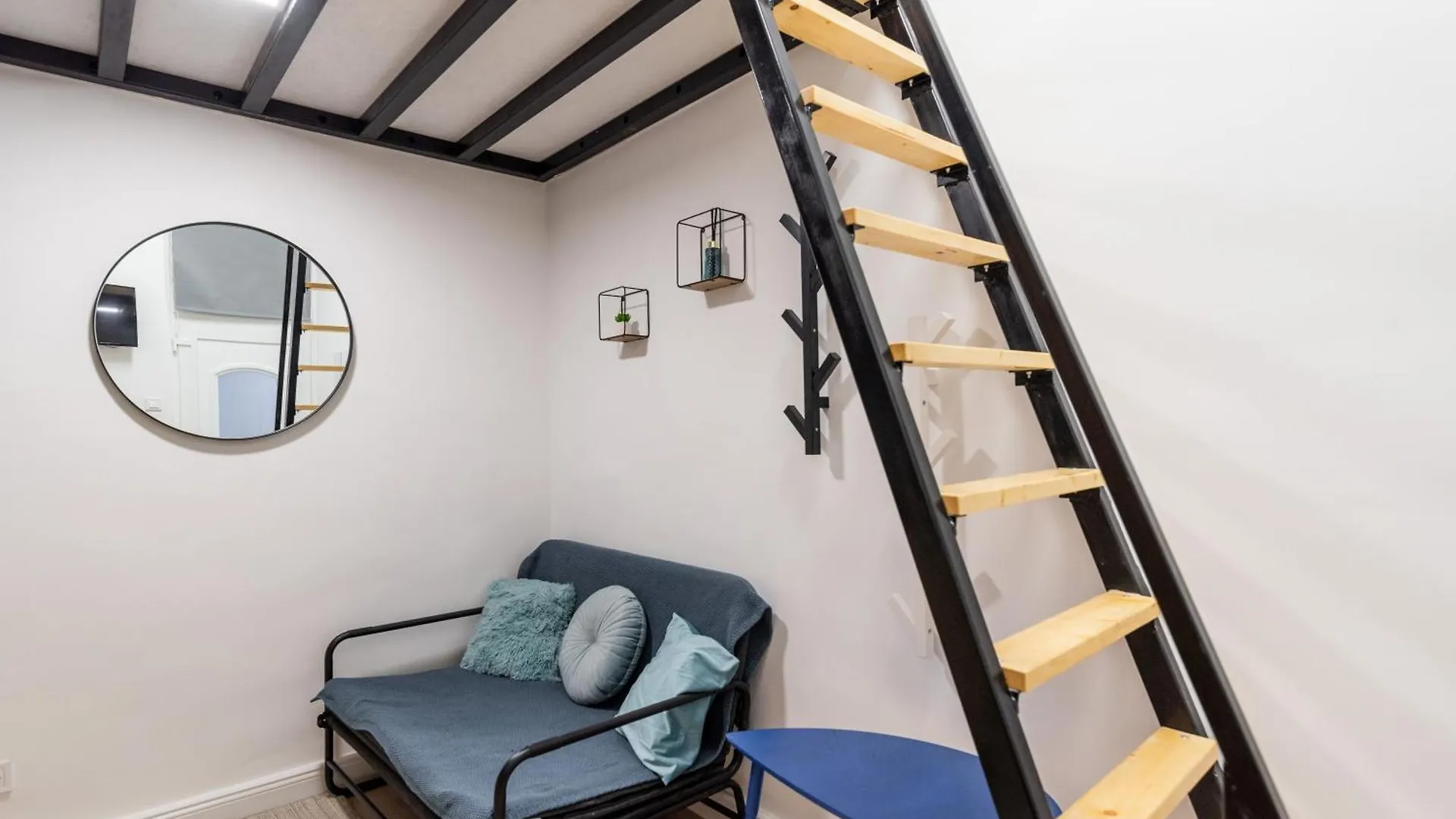 Studio-Modern, Heroes' Square,Central, Quiet Budapeszt Apartament
